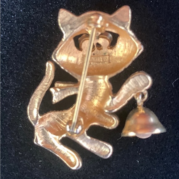 AVON “Frisky Kitty” Brooch - Picture 2 of 3